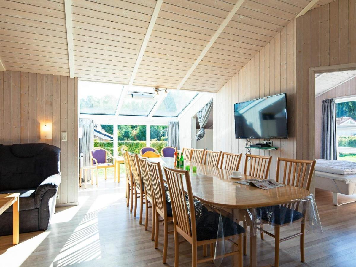 12 Person Holiday Home In Groemitz Exterior photo