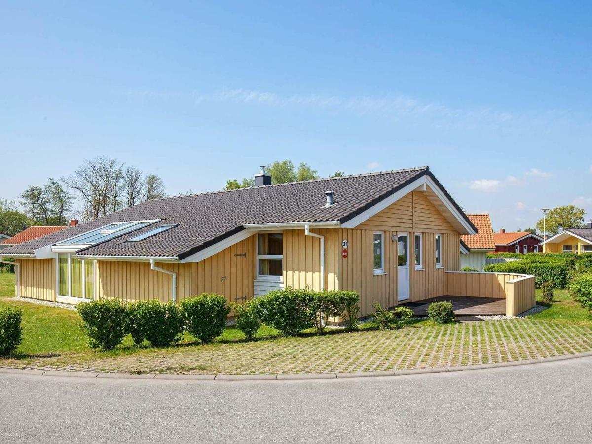 12 Person Holiday Home In Groemitz Exterior photo